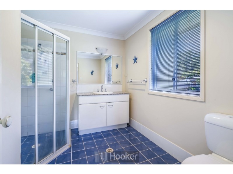 67 Turnbull Street, Fennell Bay NSW 2283