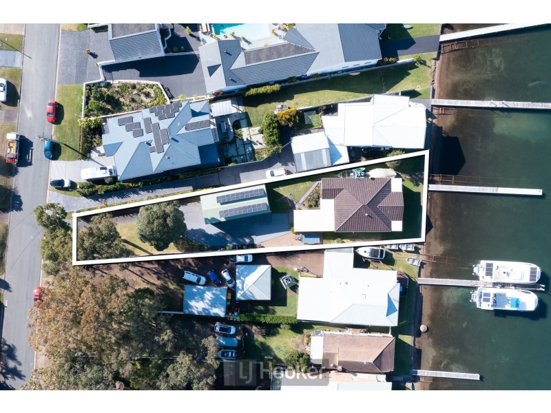 216 Kilaben Road, Kilaben Bay NSW 2283