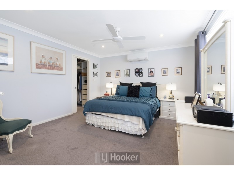 42 Alkrington Avenue, Fishing Point NSW 2283