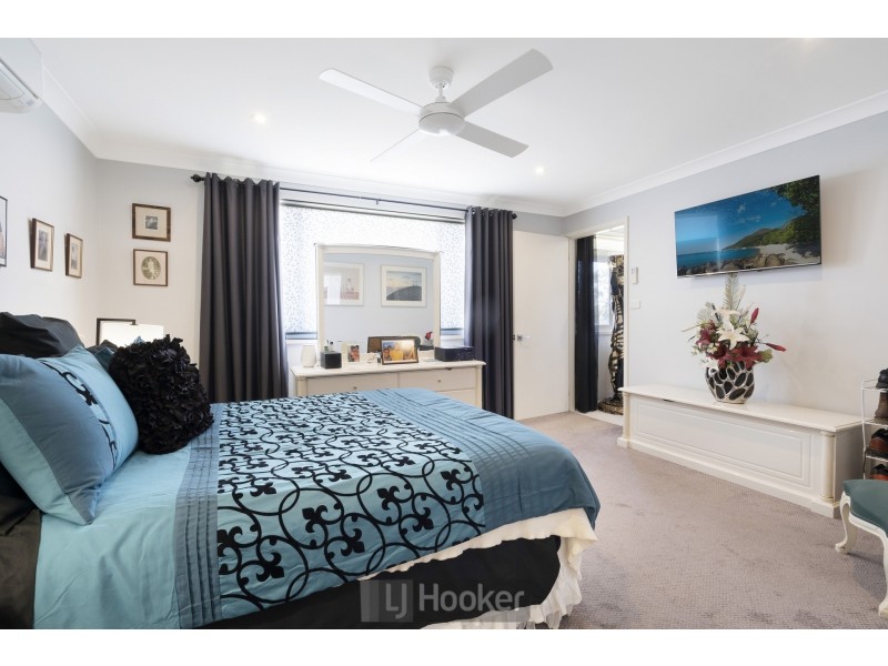 42 Alkrington Avenue, Fishing Point NSW 2283