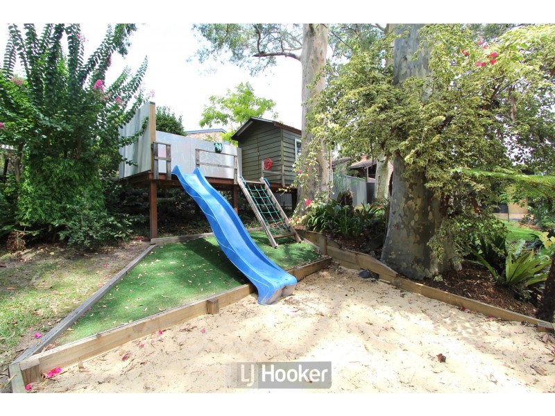 194 Coal Point Road, Coal Point NSW 2283