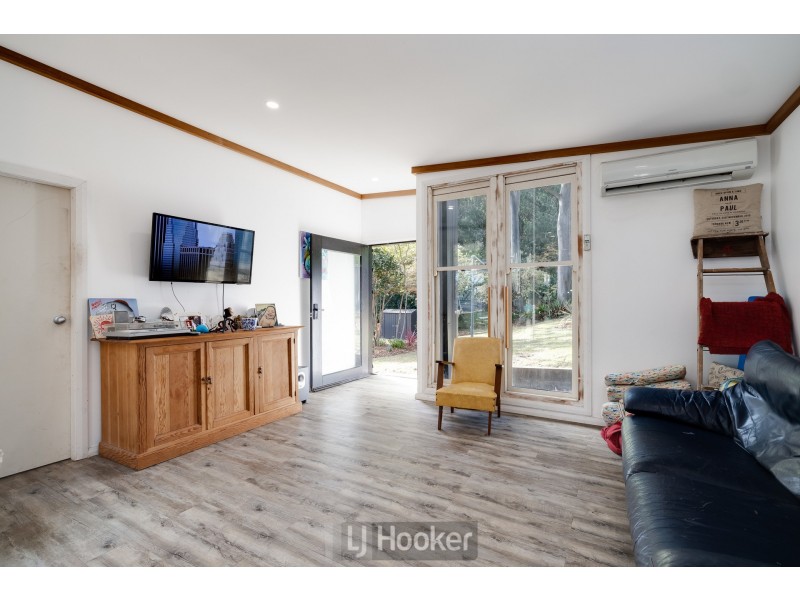 194 Coal Point Road, Coal Point NSW 2283