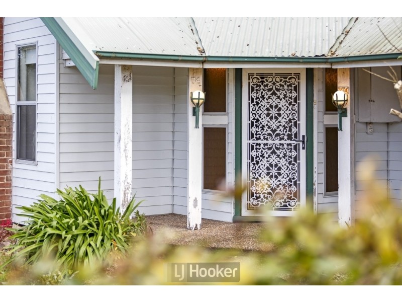 74 Speers Street, Speers Point NSW 2284