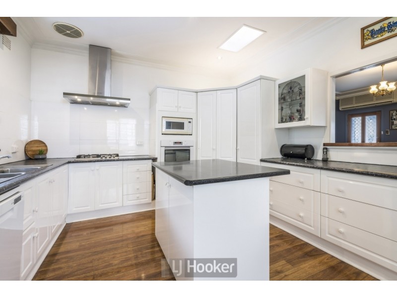 2 Mount Waring Road, Toronto NSW 2283