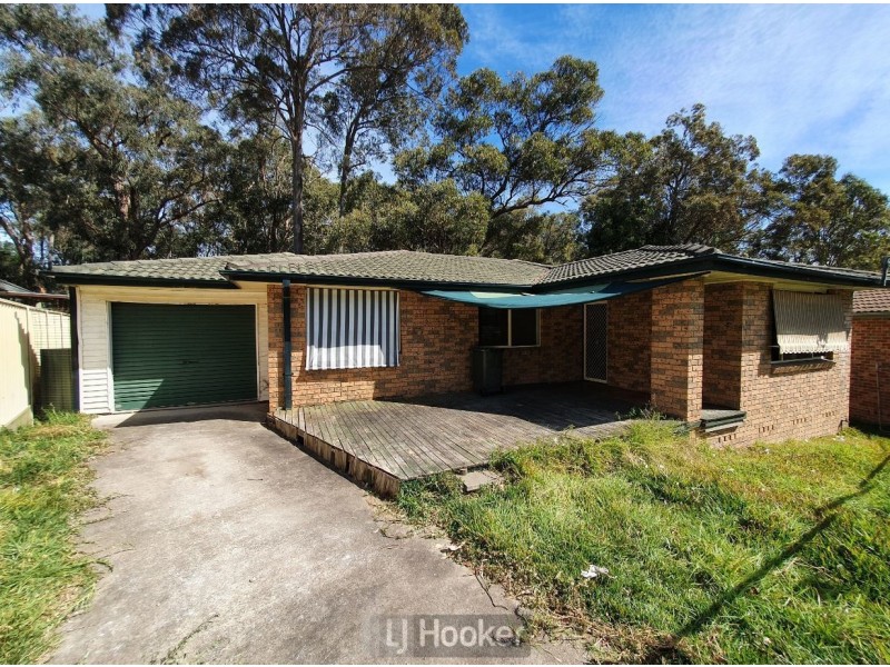 30 Tirabeenba Drive, Bolton Point NSW 2283