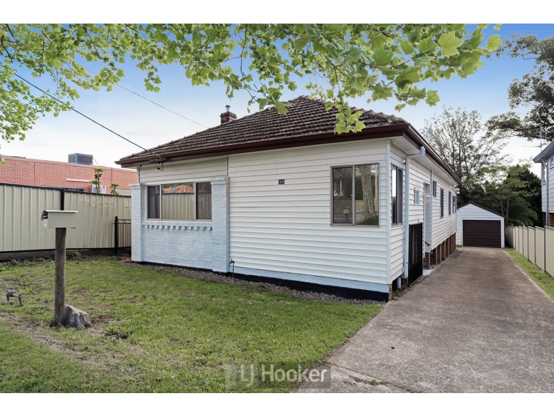 111 The Boulevarde, Toronto NSW 2283