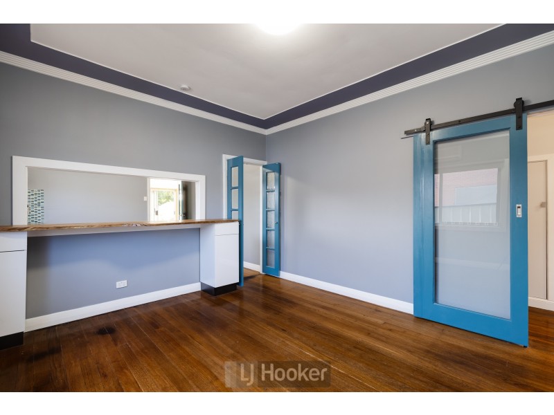 111 The Boulevarde, Toronto NSW 2283