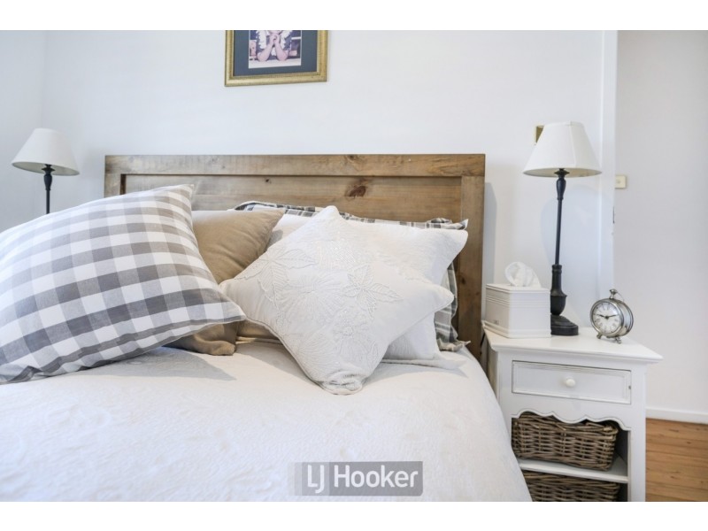 25 Alkrington Avenue, Fishing Point NSW 2283