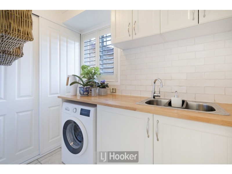 25 Alkrington Avenue, Fishing Point NSW 2283