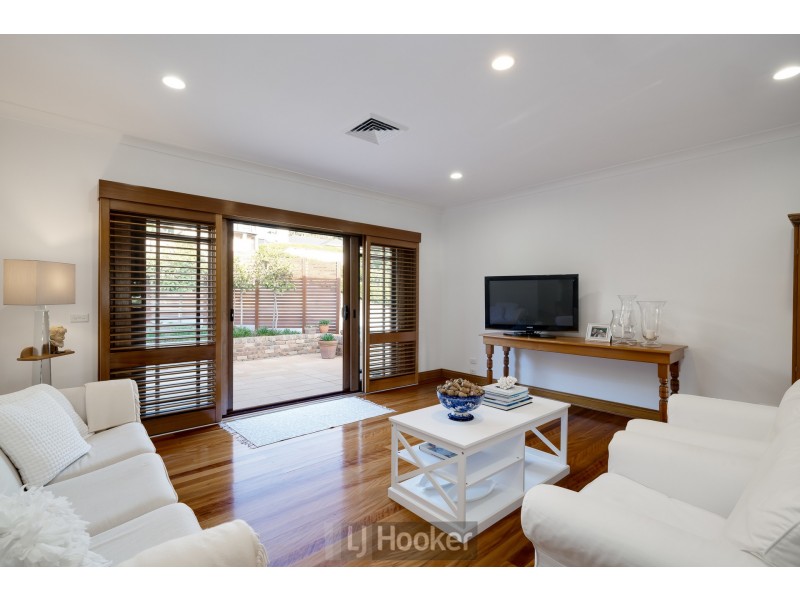 158 Coal Point Road, Coal Point NSW 2283