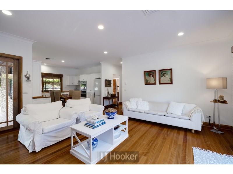 158 Coal Point Road, Coal Point NSW 2283