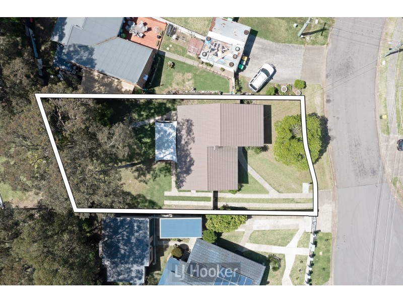 8 Leumeah Place, Bolton Point NSW 2283