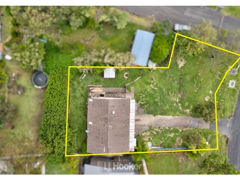 22 Canowie Crescent, Buttaba NSW 2283