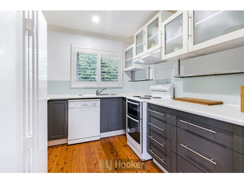 22 Canowie Crescent, Buttaba NSW 2283