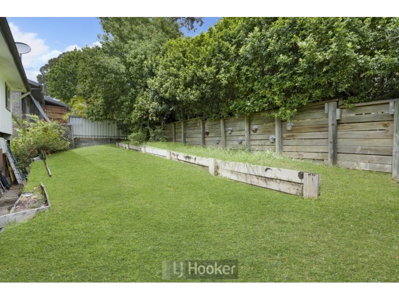 22 Canowie Crescent, Buttaba NSW 2283