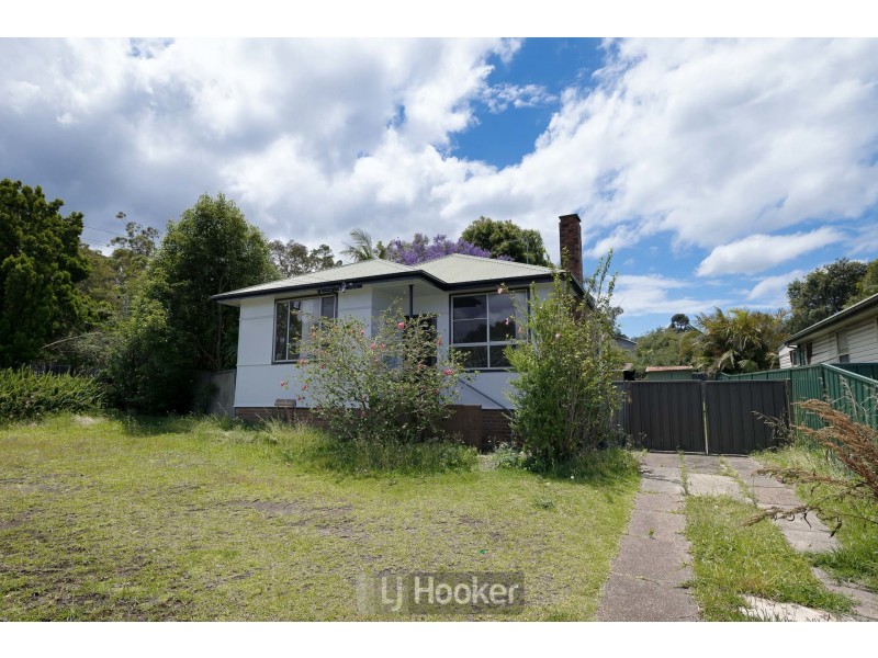 2 Oakland Street, Glendale NSW 2285