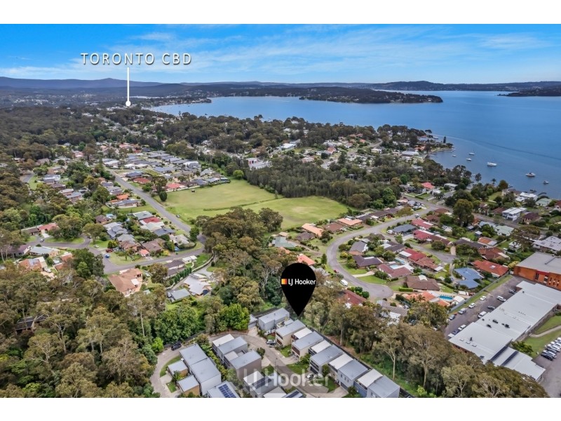 8/37 Laycock Street, Carey Bay NSW 2283