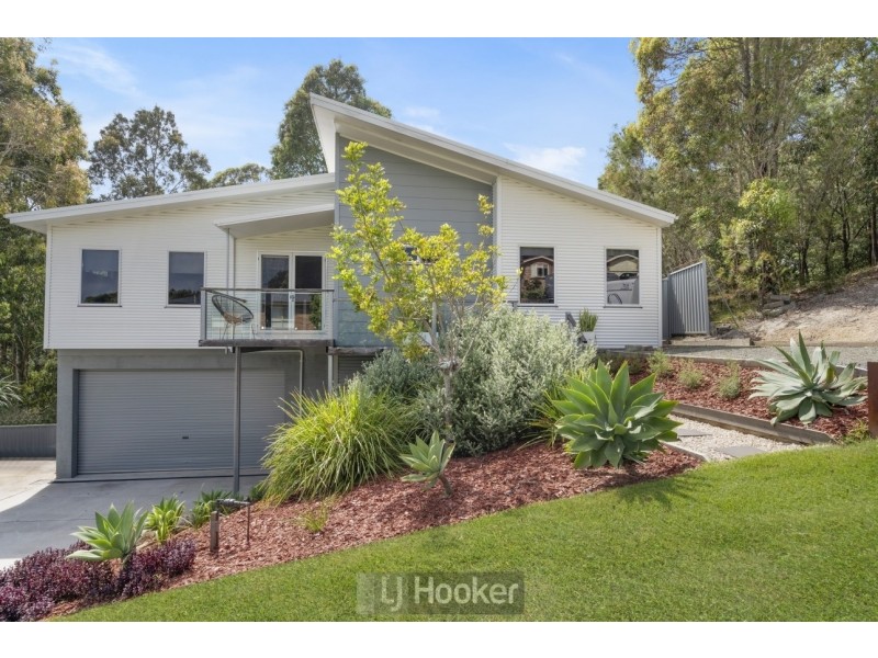 27 Peppertree Circuit, Toronto NSW 2283