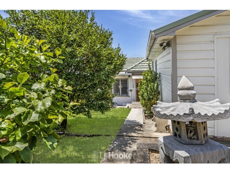 217 Fishing Point Road, Fishing Point NSW 2283