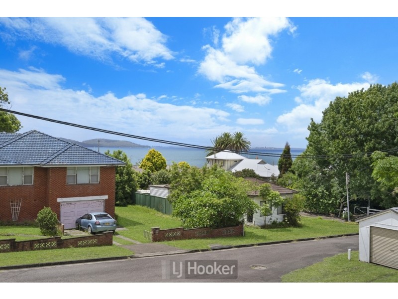 2 Hunter Street, Toronto NSW 2283