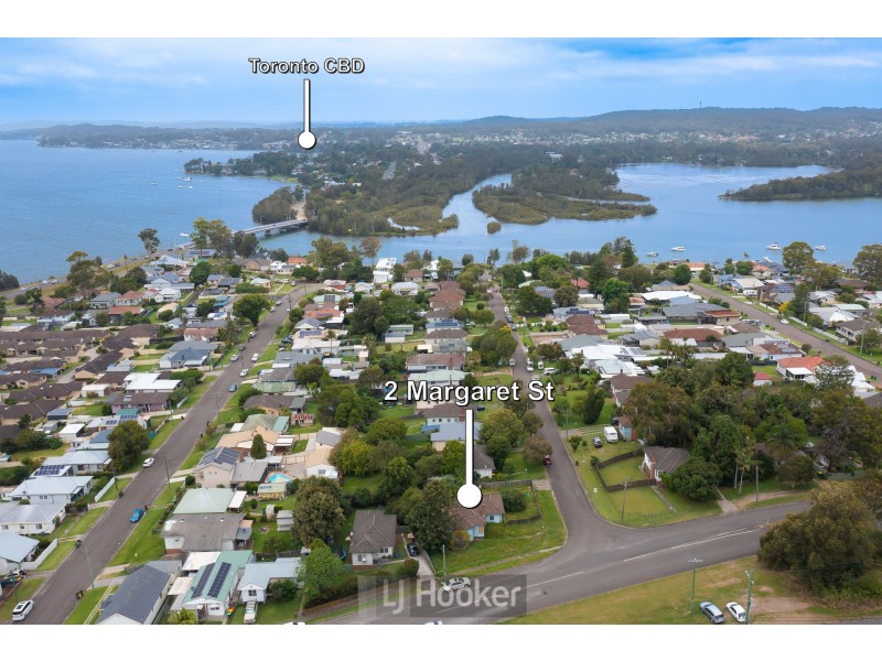 2 Margaret Street, Fennell Bay NSW 2283