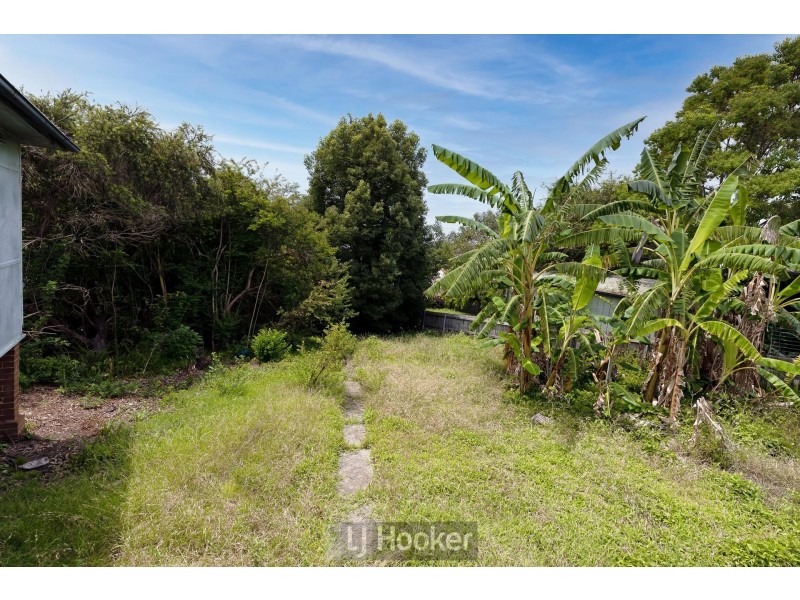 2 Margaret Street, Fennell Bay NSW 2283