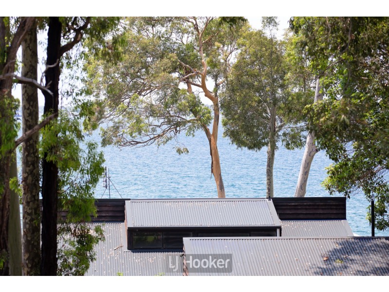 65 Skye Point Road, Coal Point NSW 2283