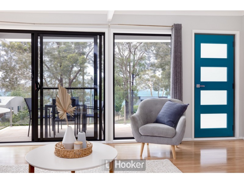 65 Skye Point Road, Coal Point NSW 2283