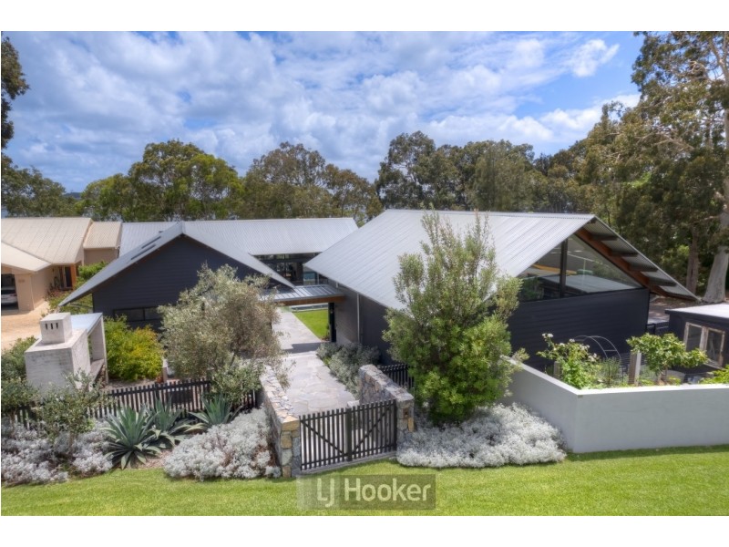 185 Watkins Road, Wangi Wangi NSW 2267