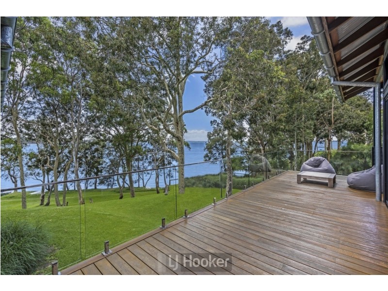 185 Watkins Road, Wangi Wangi NSW 2267
