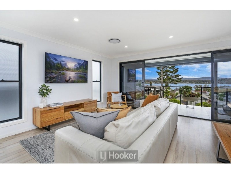 3a Speers Street, Speers Point NSW 2284
