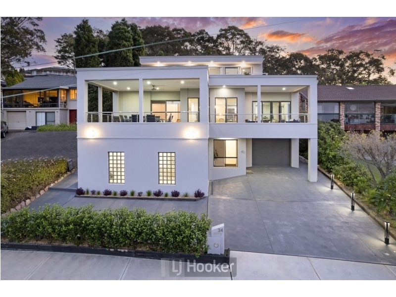 34 Amelia Street, Carey Bay NSW 2283