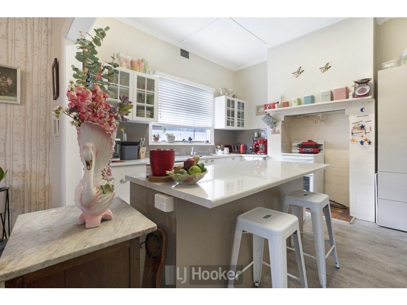 4 Alice Street, Cardiff NSW 2285