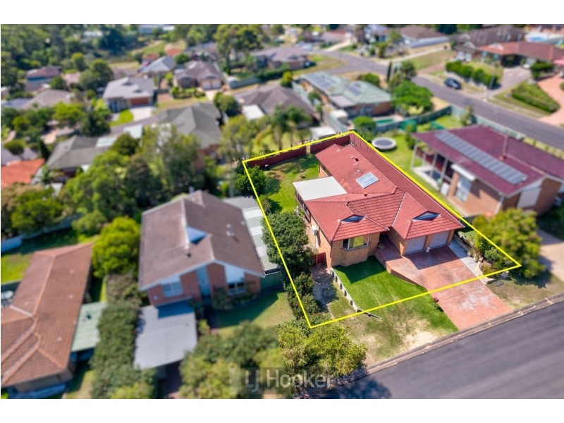 9 Honey Oak Drive, Toronto NSW 2283