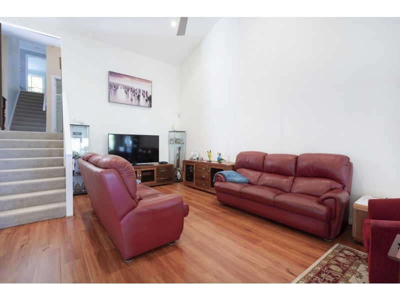 15B Sunlight Parade, Rathmines NSW 2283