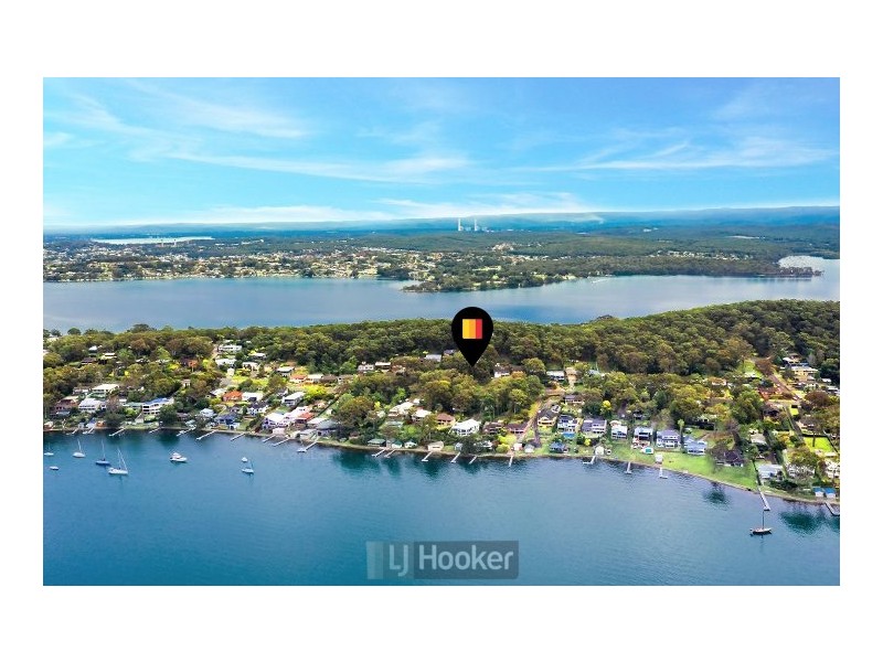 83 Skye Point Road, Coal Point NSW 2283