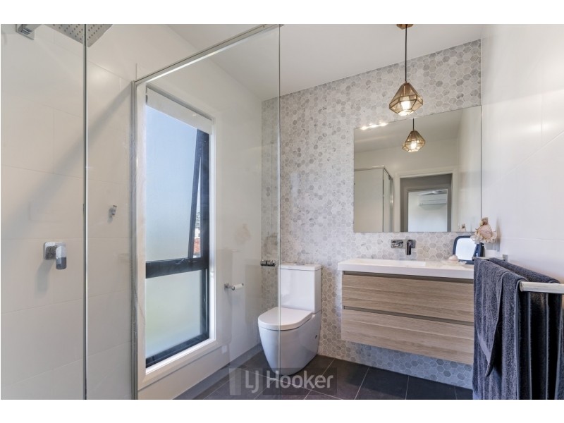 2/110 Lakeview Street, Speers Point NSW 2284