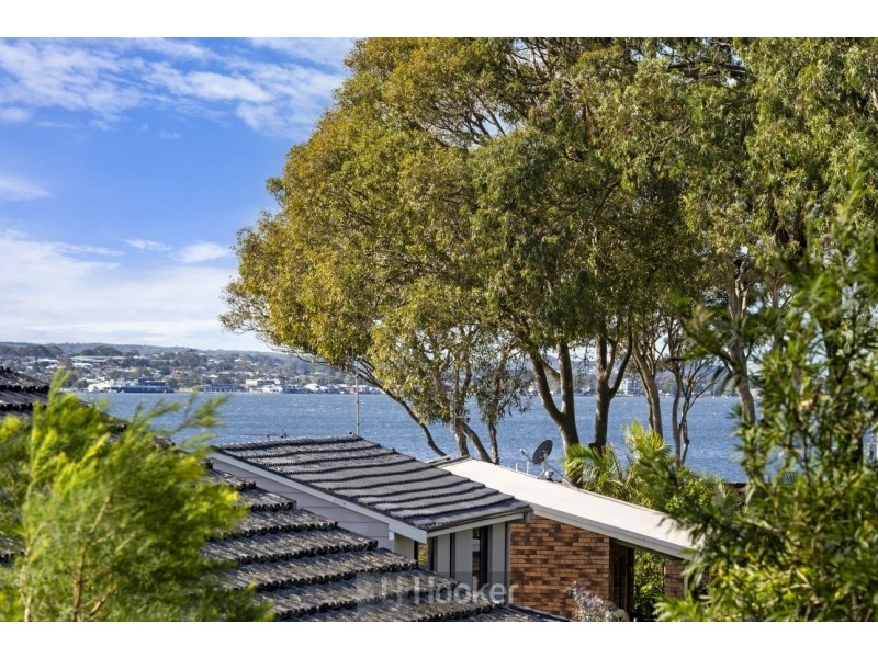 356 Skye Point Road, Coal Point NSW 2283
