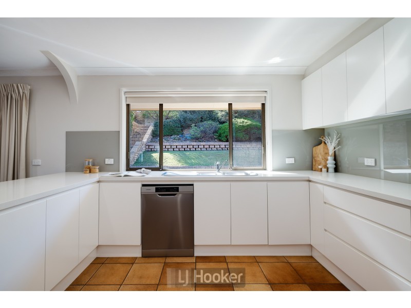 4 Sealand Road, Fishing Point NSW 2283