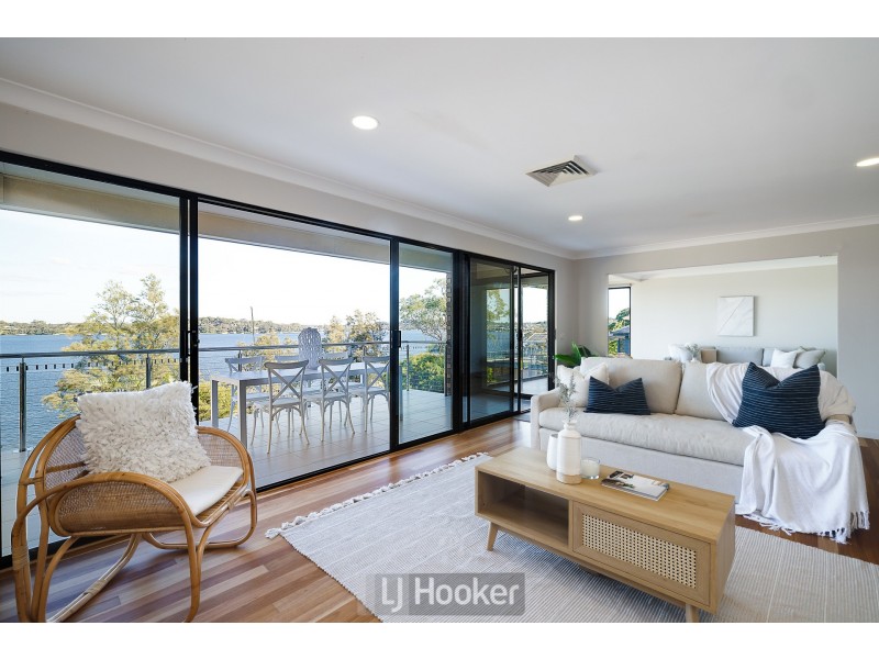 4 Sealand Road, Fishing Point NSW 2283