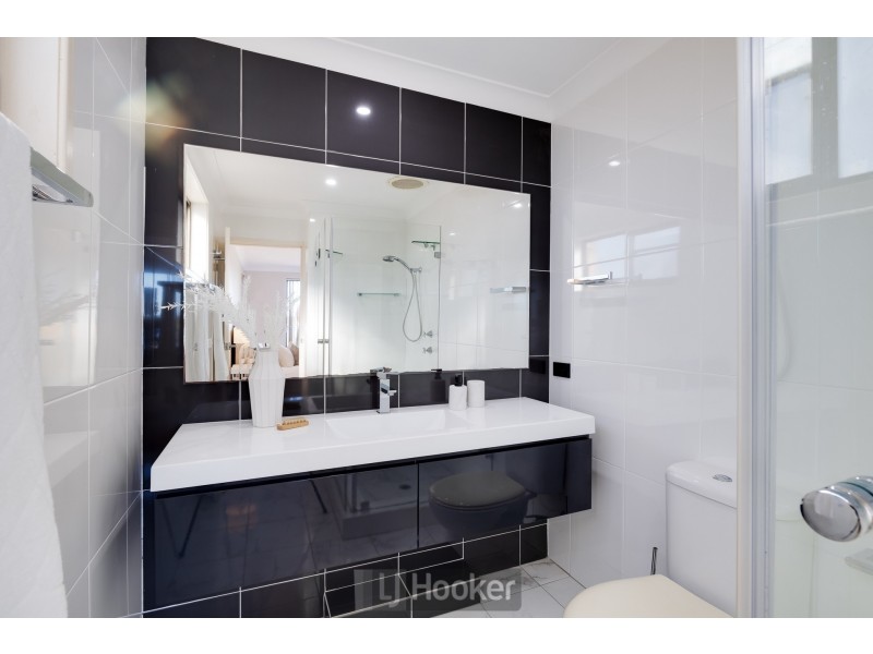 4 Sealand Road, Fishing Point NSW 2283