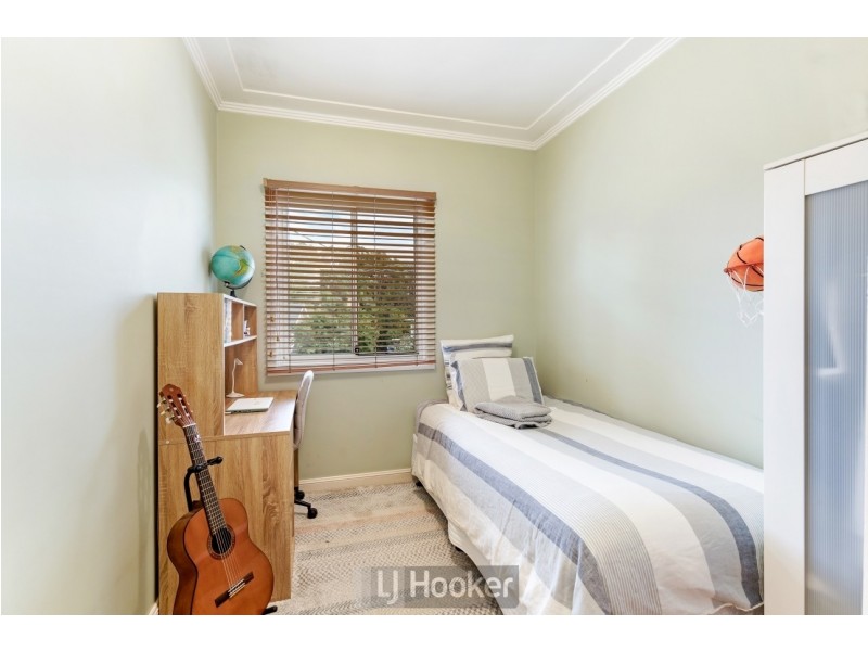 22 Christopher Avenue, Valentine NSW 2280