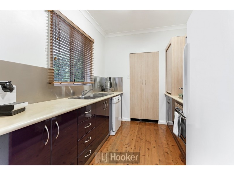 22 Christopher Avenue, Valentine NSW 2280