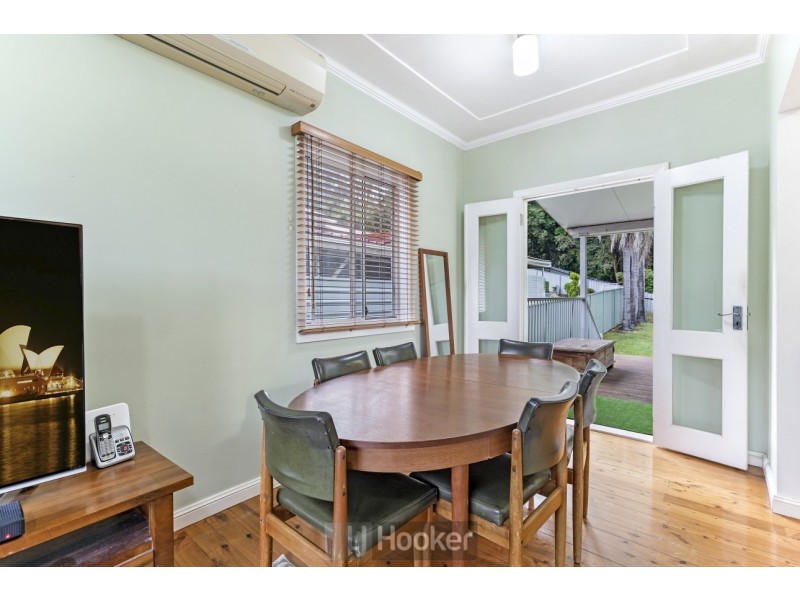 22 Christopher Avenue, Valentine NSW 2280