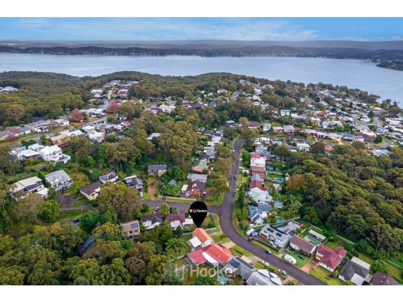 22 Christopher Avenue, Valentine NSW 2280