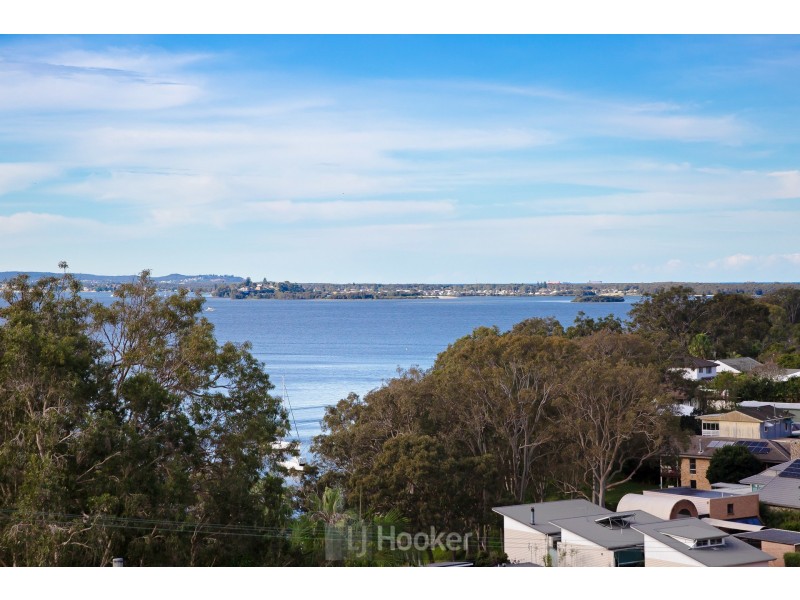 72 Watkins Road, Wangi Wangi NSW 2267