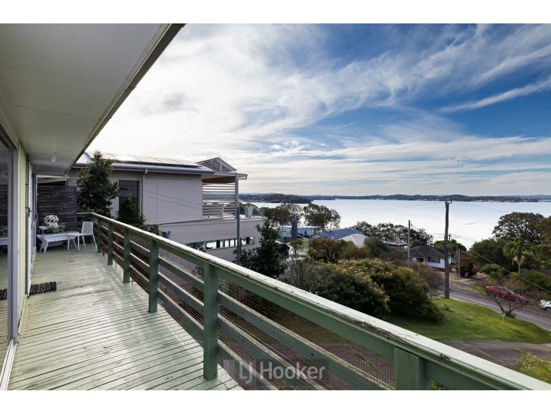 72 Watkins Road, Wangi Wangi NSW 2267