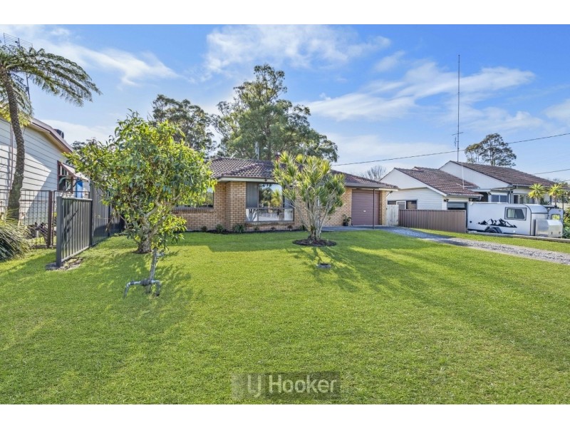 11 Reynolds Street, Blackalls Park NSW 2283