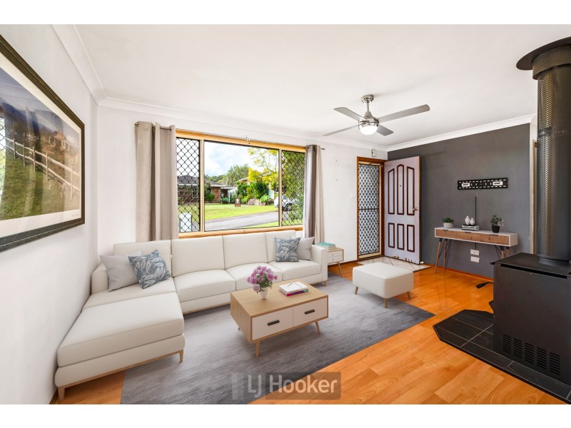 12 Lipton Close, Woodrising NSW 2284