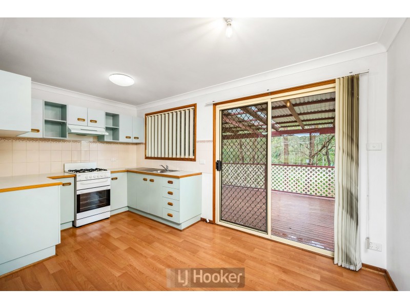 12 Lipton Close, Woodrising NSW 2284
